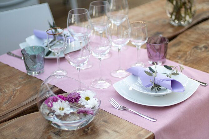 wine-and-food-tasting-in-an-organic-family-winery