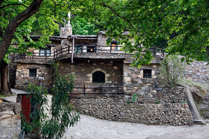 wine-olive-oil-tour-with-lunch-at-milia-mountain-retreat