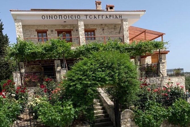 wine-tasting-and-winery-tour-in-lemona-village-paphos