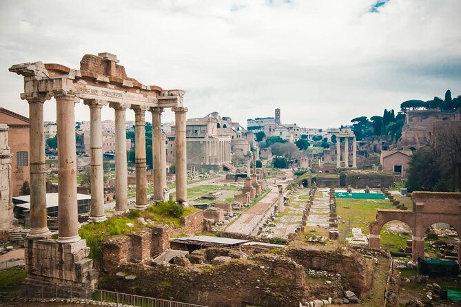 wow-tour-coliseum-vatican-squares-luxury-car-tickets-lunch