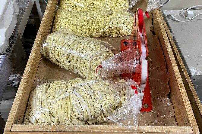 yokohama-ramen-adventure-from-a-local-noodle-factory-to-home