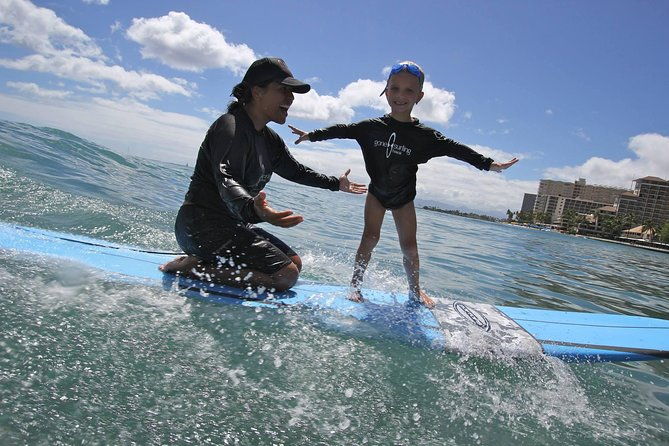 1.5-Hour Private Surfing Lesson in Honolulu