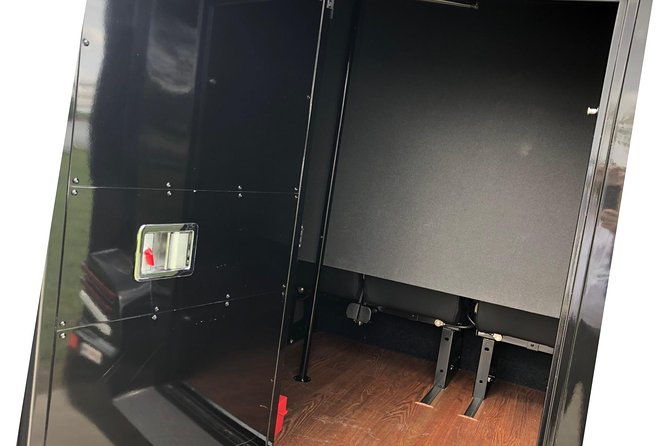 11-passenger-executive-van-new-orleans-airport-or-hotel-transfer