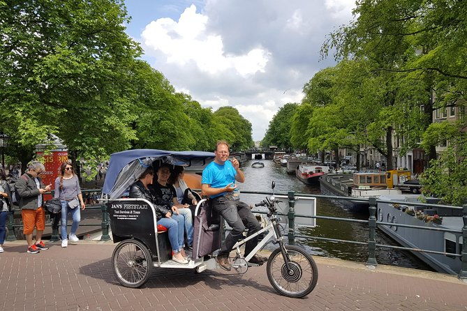 2-5-hours-amsterdam-pedicab-tour