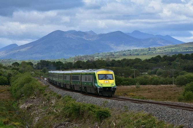 2-day-cork-blarney-castle-and-ring-of-kerry-rail-trip-from-dublin