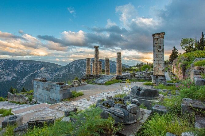 2-day-private-tour-to-delphi-and-meteora-from-athens
