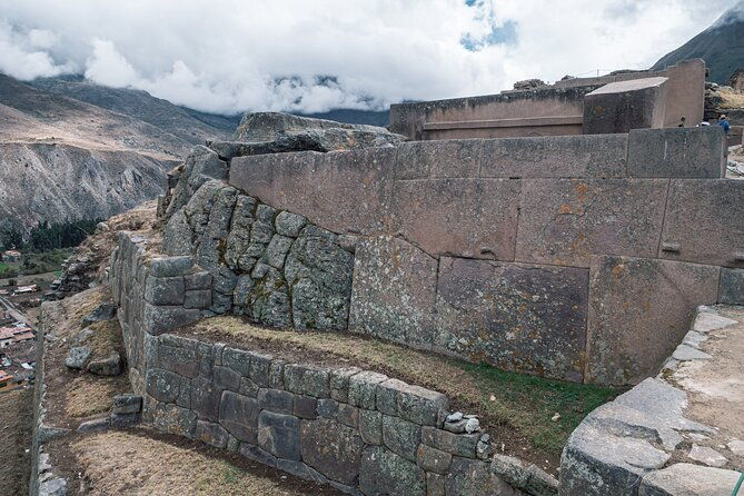 2-day-sacred-valley-machu-picchu-guided-tour-from-cusco