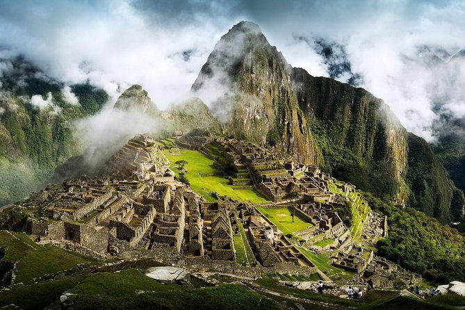 2-day-tour-to-machu-picchu-from-cusco-group-service