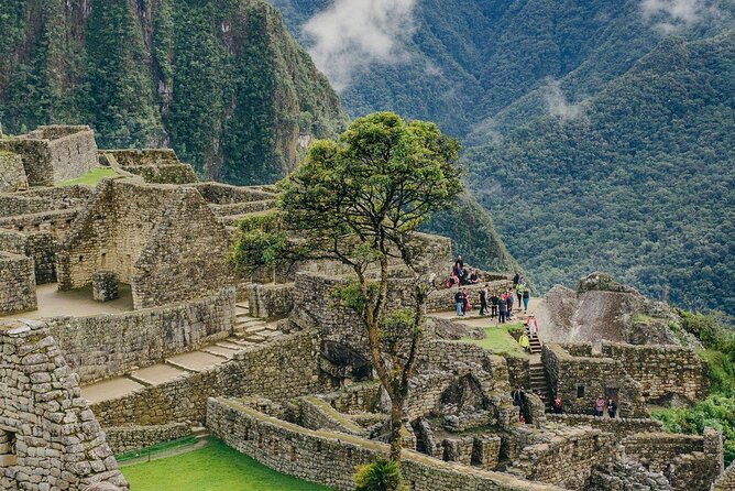 2-days-machu-picchu-tour-by-train