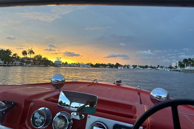 2 Hour Classic Self Drive Boat Rental in Fort Lauderdale