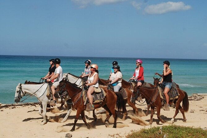 2-hour-horseback-riding-on-the-beaches-of-punta-cana