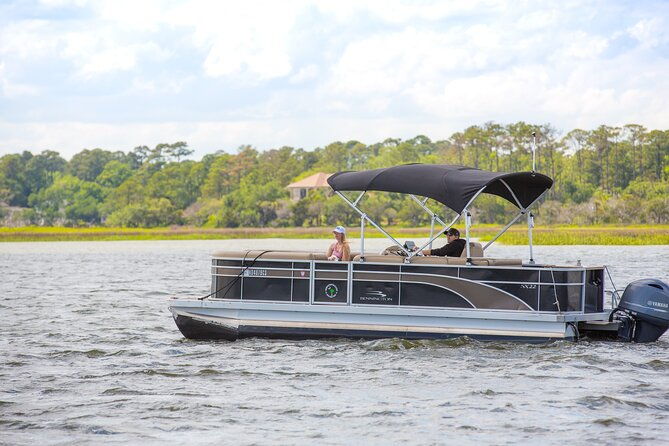 22 Ft. Luxury Pontoon Private Hilton Head Boat Rental for 2 Hours