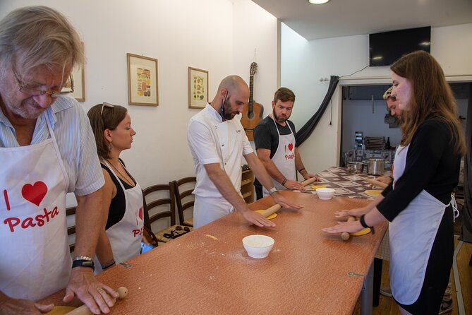 3-cooking-making-spaghetti-lasagna