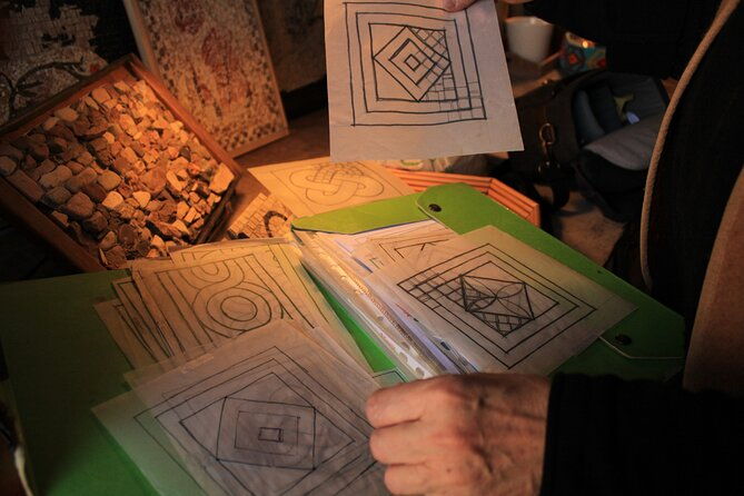 3-hours-mosaic-workshop-in-trastevere