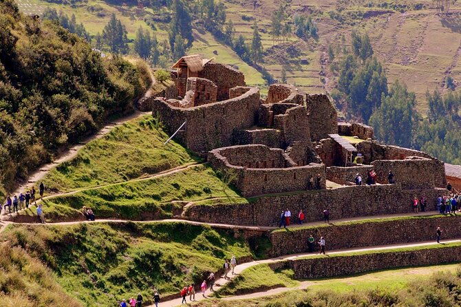 4-day-tour-in-cusco-sacred-valley-machu-picchu