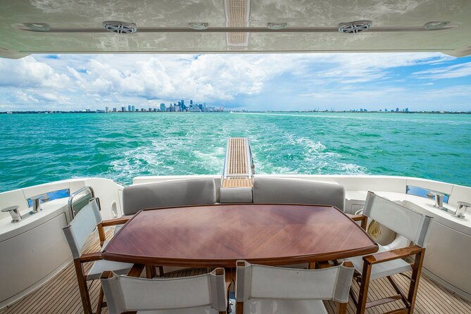 62-azimut-yacht-charter-2