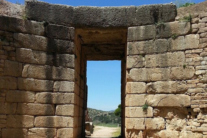 8-day-group-tour-to-ancient-greece-athens-poros-hydra-aegina