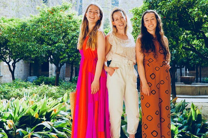 all-in-one-tour-photos-and-guide-in-the-old-heart-of-barcelona