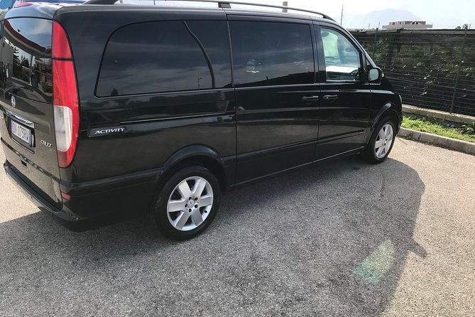 amalfi-expedition-shared-tour-with-mercedes-for-up-to-8-people