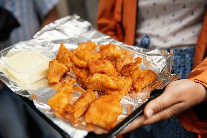 amsterdam-canal-cruise-and-local-food-tour