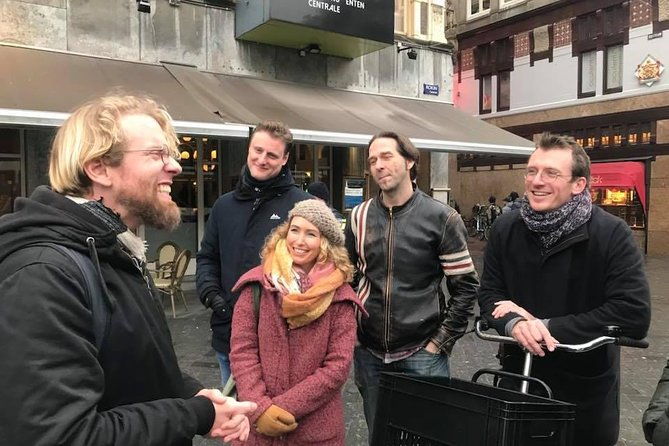 amsterdam-walking-tour-with-a-local-comedian-as-guide-2