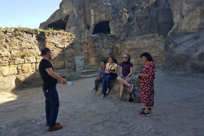 ancient-cities-of-georgia-mtskheta-jvari-gori-uflitsikhe