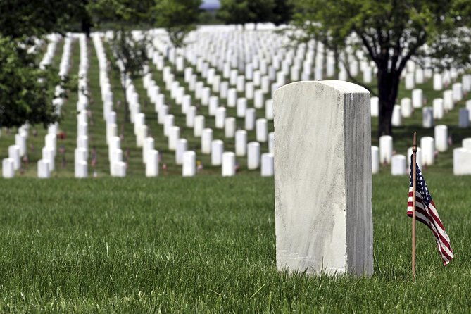 arlington-cemetery-and-dc-highlights-tour
