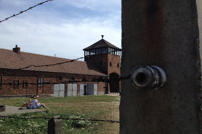 auschwitz-birkenau-private-tour-from-krakow-3