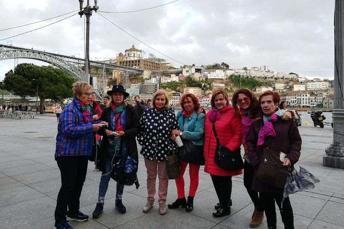 authentic-oporto-walking-tour-with-wine-tasting