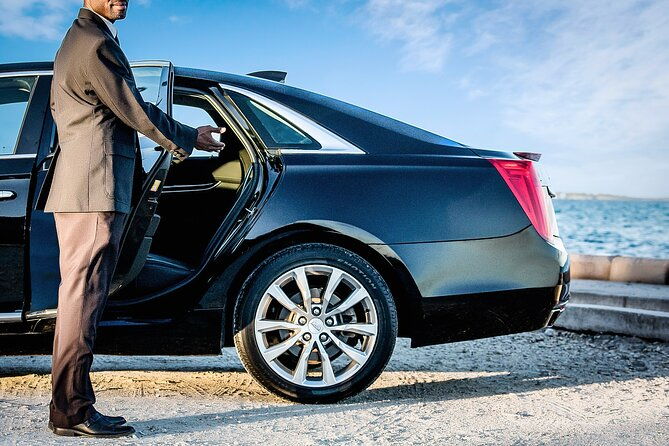 bahamas-airport-transportation-w-free-grocery-stop-round-trip