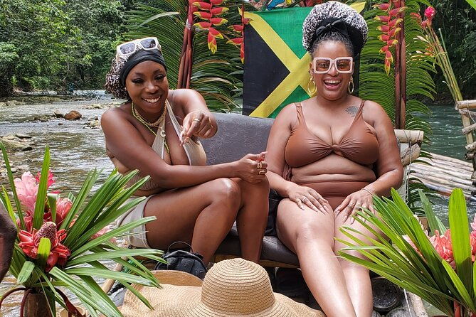 bamboo-rafting-with-limestone-massage-at-lethe