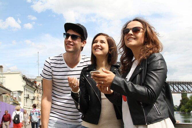 barcelona-gothic-quarter-scavenger-hunt-and-city-highlights-walking-tour