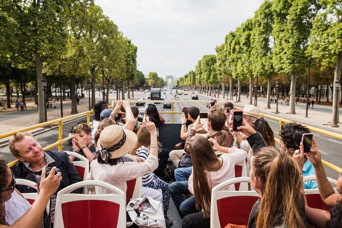 big-bus-paris-hop-on-hop-off-and-river-cruise