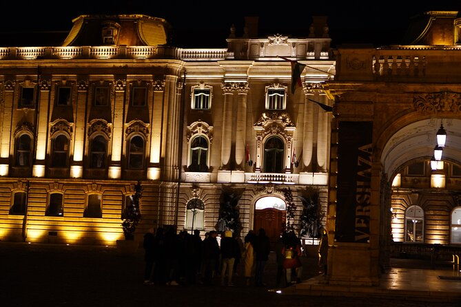 bloodthirsty-hungary-castle-district