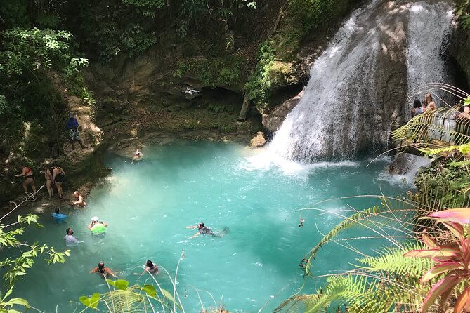 blue-hole-and-tubing-combo-tour-from-montego-bay