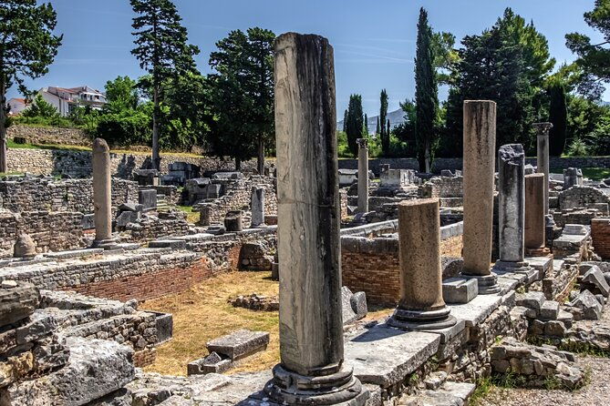 blue-line-tour-with-salona