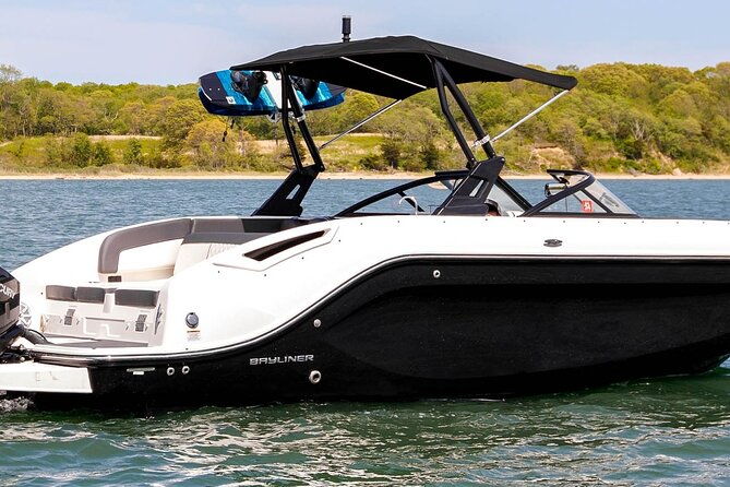 Boat or Yacht Rental in Sag Harbor, The Hamptons, or Monatauk