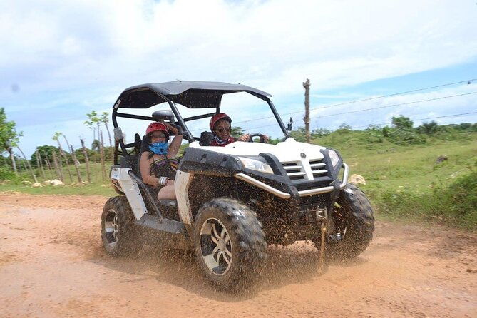 boogies-polaris-explore-punta-cana-in-a-buggy