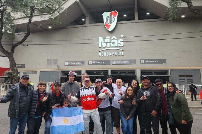buenos-aires-see-a-river-plate-game-at-el-monumental-with-a-local