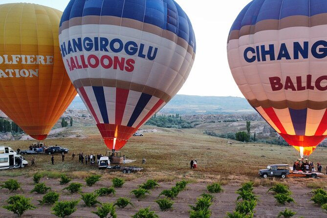 cappadocia-hot-air-balloon-ride-over-goreme-with-drinks