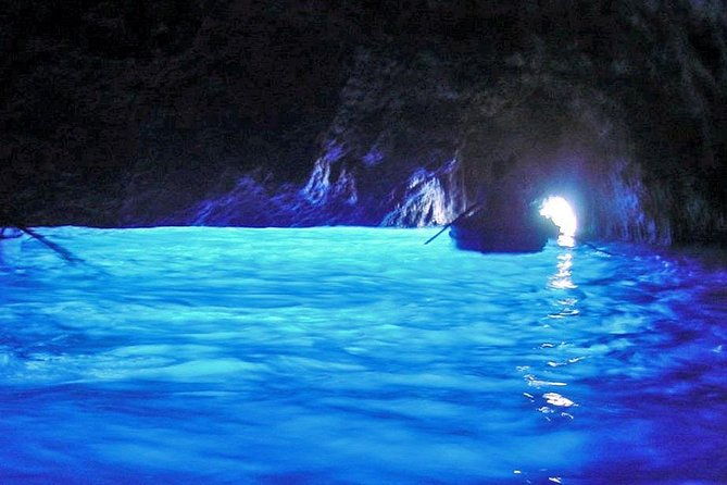 capri-and-blue-grotto-small-group-tour-2