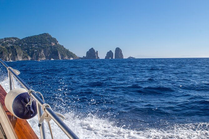 capri-positano-private-boat-day-tour-from-sorrento