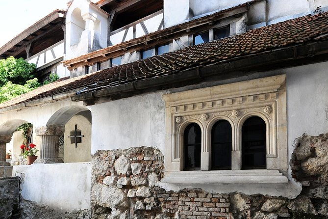 castles-of-transylvania-small-group-tour-from-bucharest