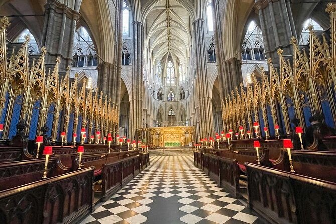 changing-of-the-guard-westminster-abbey-tower-of-london-tour-3
