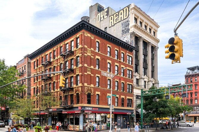 charactour-of-the-lower-east-side