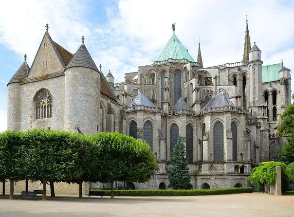 chartres-and-versailles-private-full-day-tour