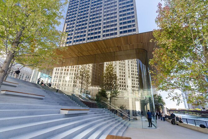 Chicago Architecture Walking Tour: Whats New