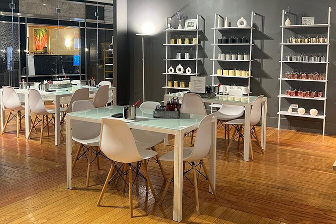 Chicago Candle Making Class On Magnificent Mile