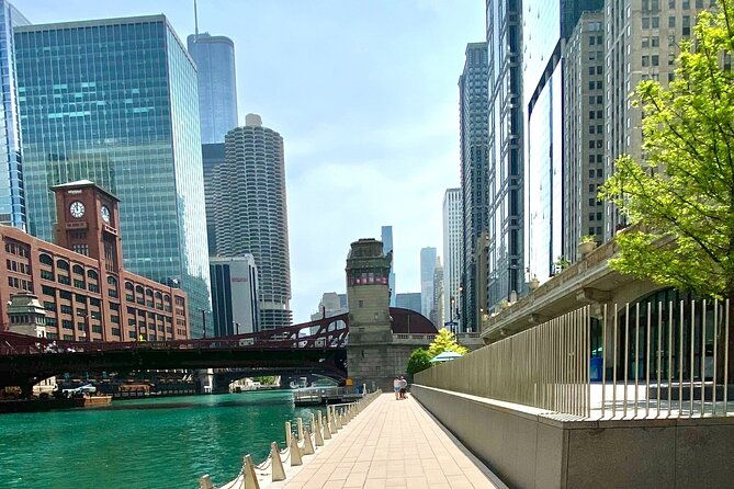 chicago-river-architecture-walking-tour
