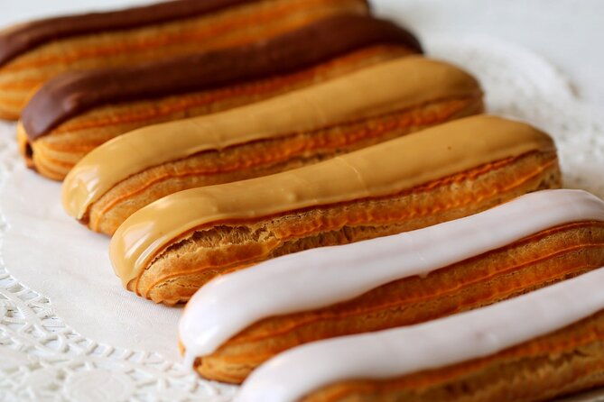 chocolate-and-pastry-walking-tour-in-montmartre-paris